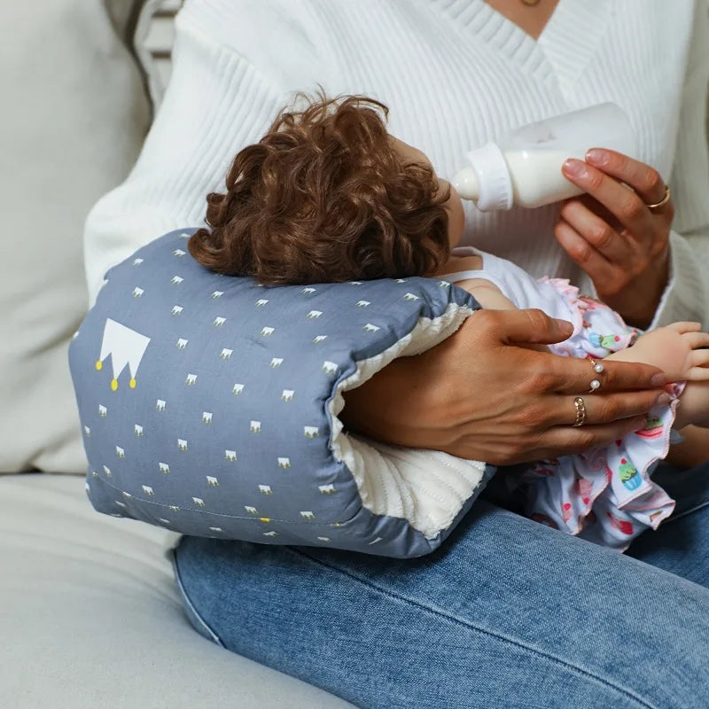 CozyCradle Nursing Arm Pillow – Ergonomic Support for Breastfeeding & Baby Care